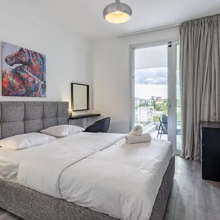 شقة Sunshine 1-bedroom In لارنكا