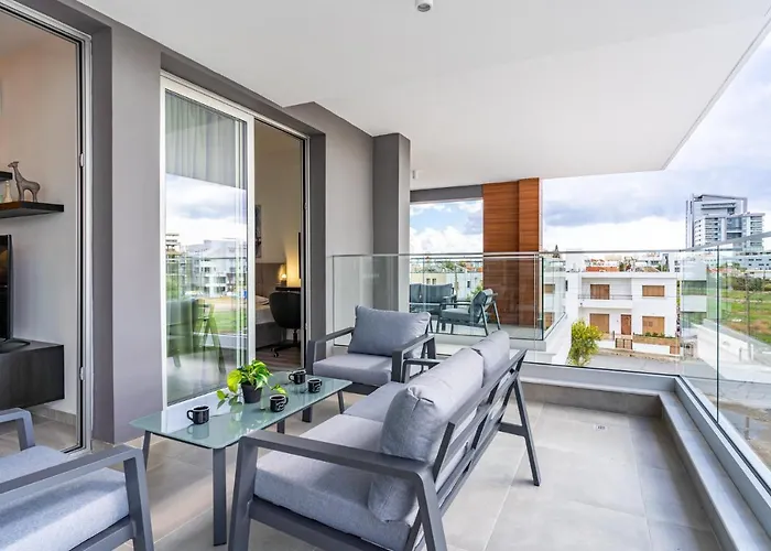 Sunshine 1-bedroom In * Larnaca